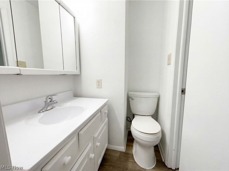 28095 Bassett Road, Westlake, OH 44145 Photo 18