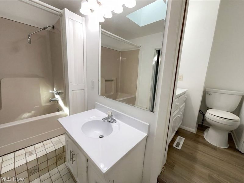 28095 Bassett Road, Westlake, OH 44145 Photo 19