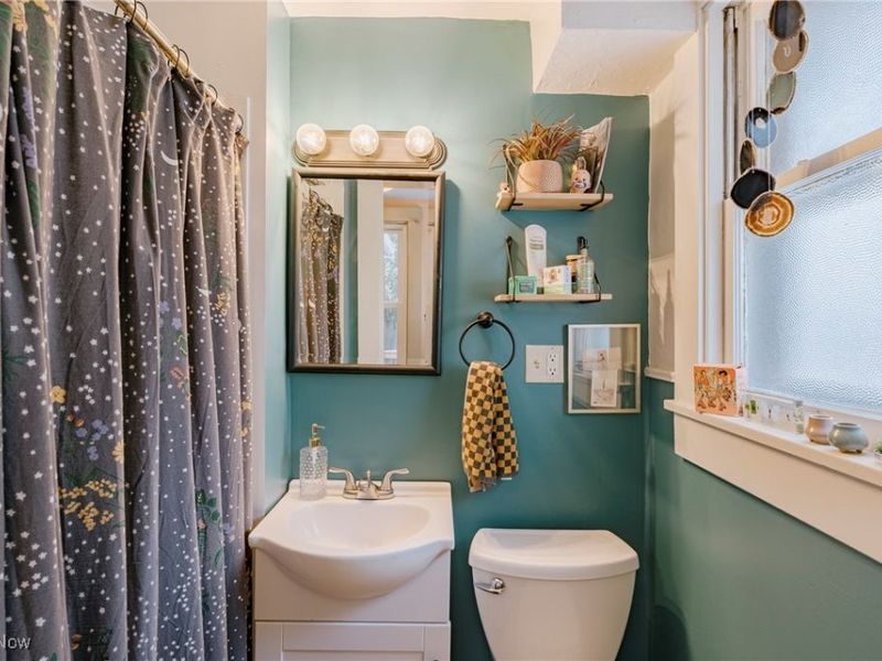 100 Corson Avenue, Akron, OH 44302 Photo 14