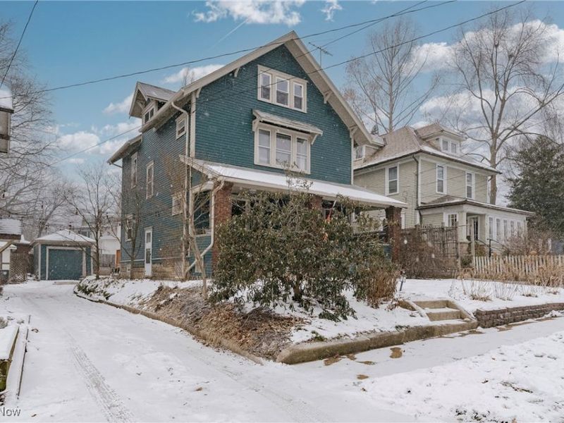 100 Corson Avenue, Akron, OH 44302 Photo 2