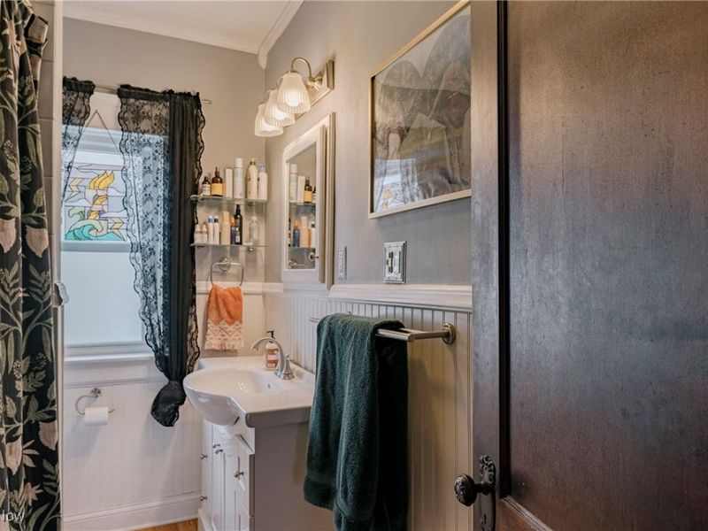 100 Corson Avenue, Akron, OH 44302 Photo 24