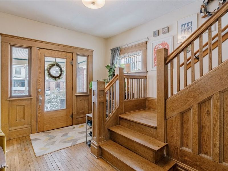 100 Corson Avenue, Akron, OH 44302 Photo 4