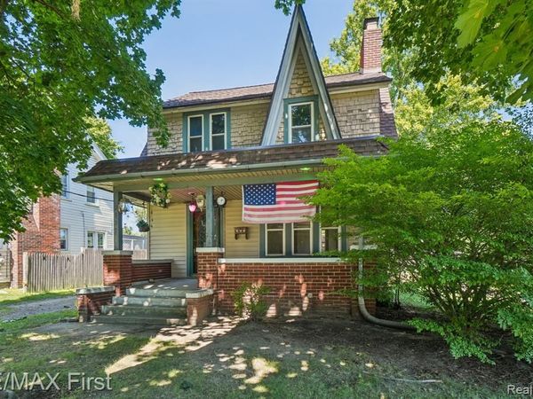 2931 Auburn Road, Auburn Hills, MI 48326