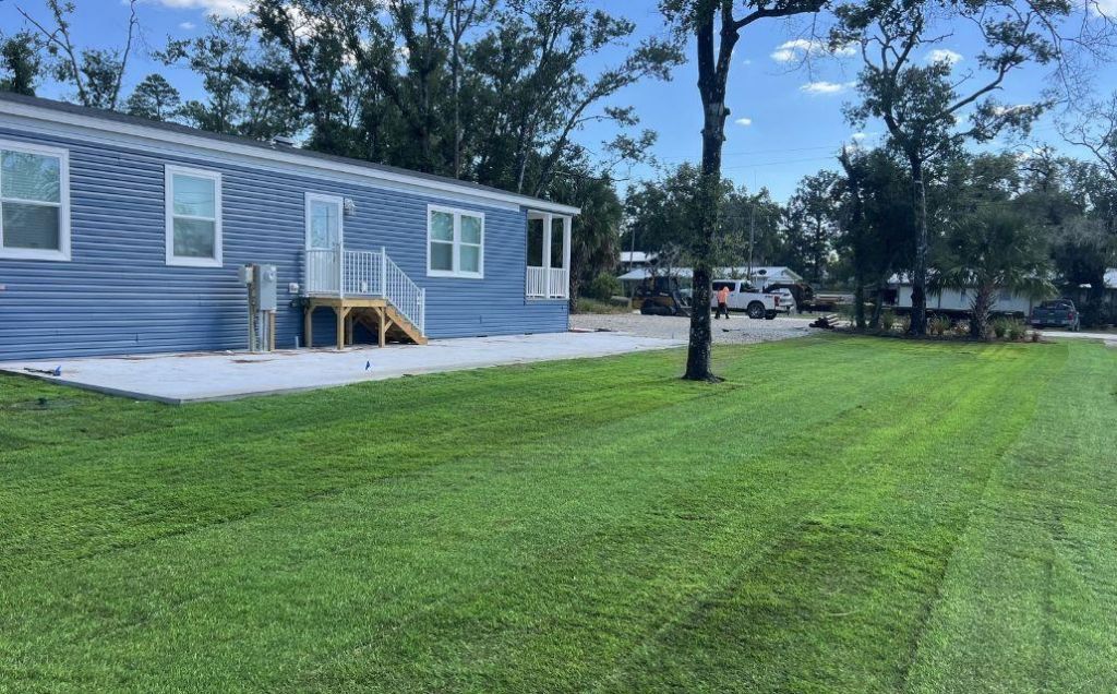 1809 NE Pine Avenue , Steinhatchee, FL 32359 Photo