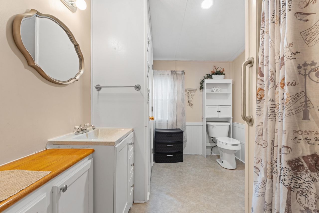 9446 Greenwing Dr. Photo 15