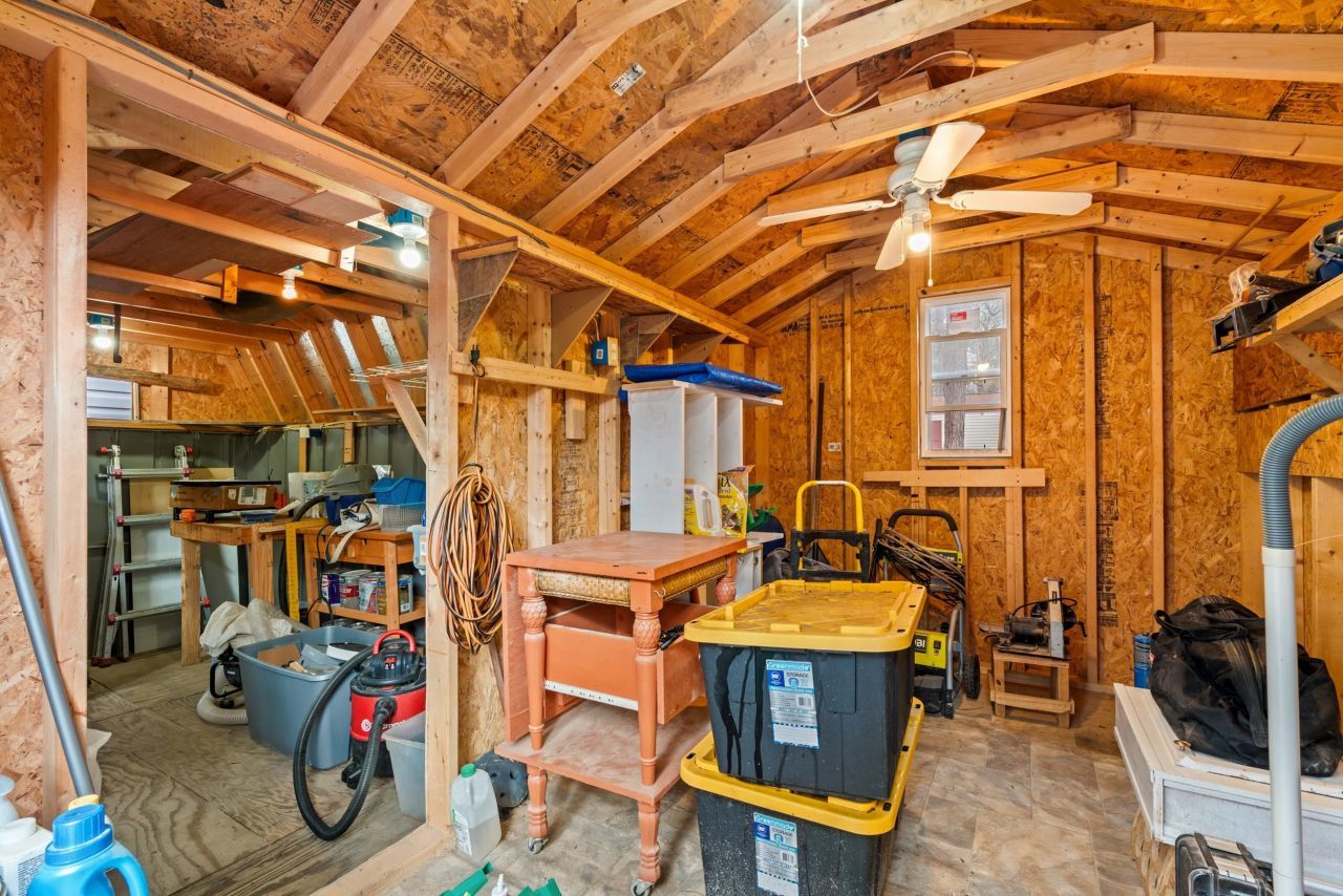 9446 Greenwing Dr. Photo 7