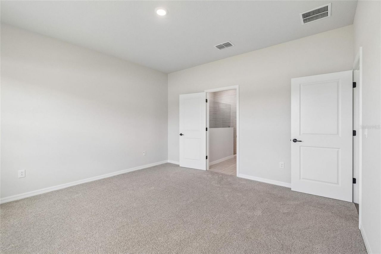 626 Kingswood Court, Bradenton, FL 34212 Photo