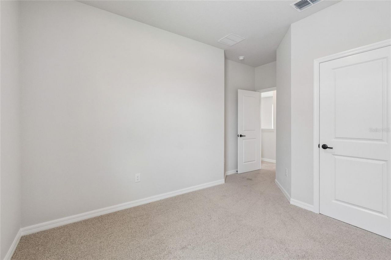 626 Kingswood Court, Bradenton, FL 34212 Photo