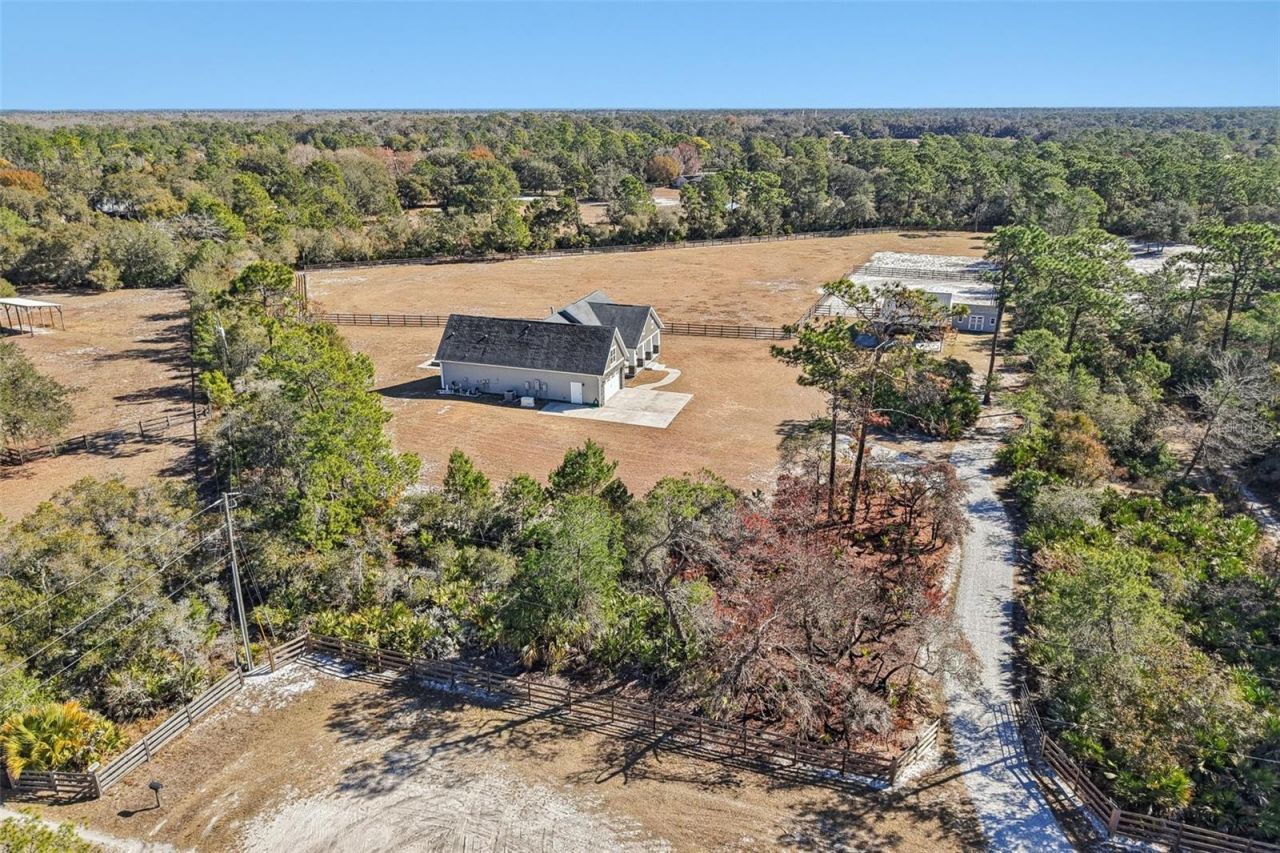 2537 Buck Knife Court, Chuluota, FL 32766 Photo