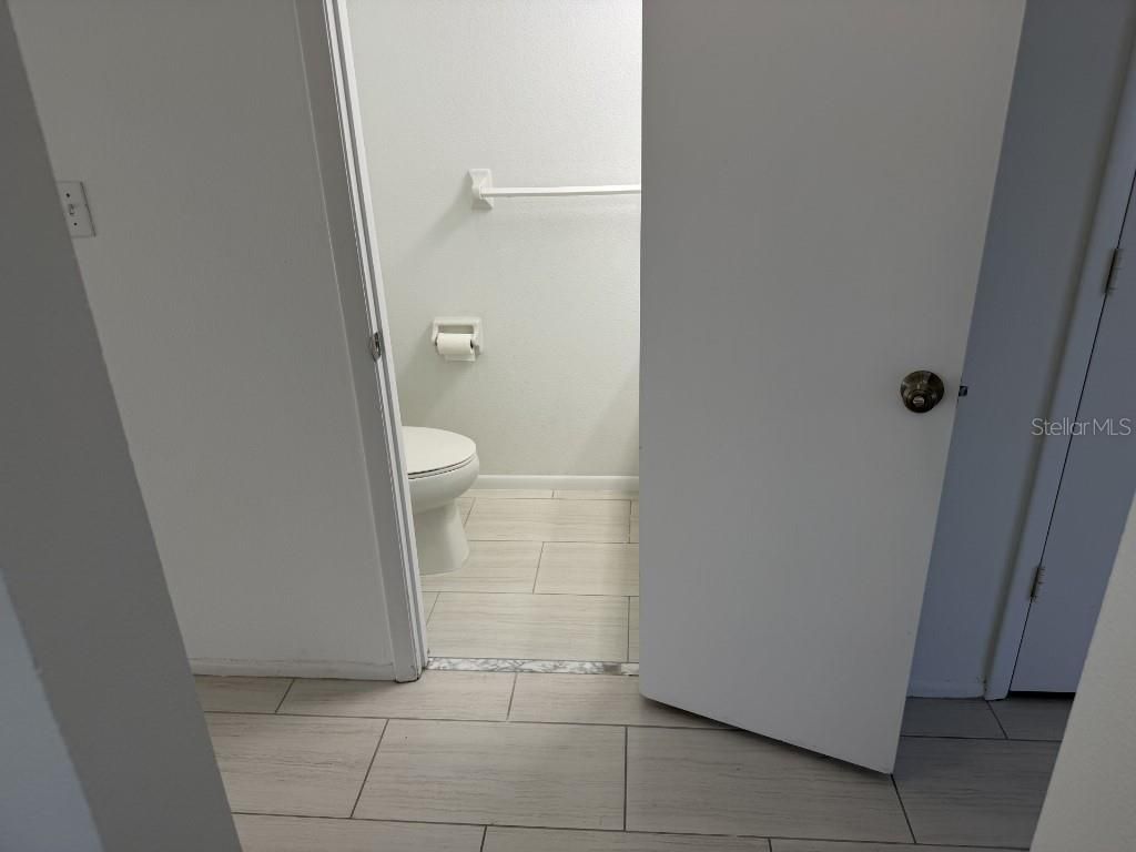 926 Sunridge Drive, Unit F1, Sarasota, FL 34234 Photo