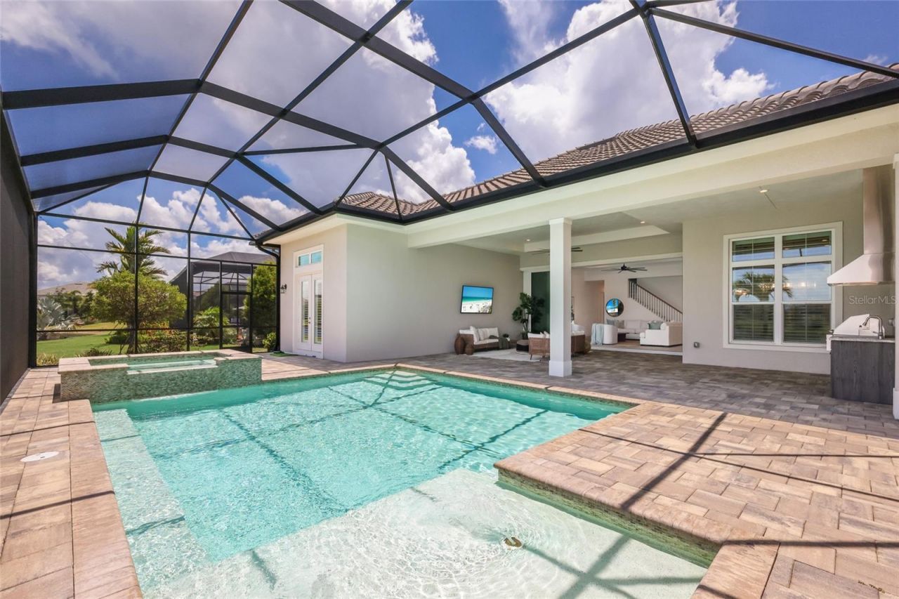 8249 Pavia Way, Lakewood Ranch, FL 34202 Photo