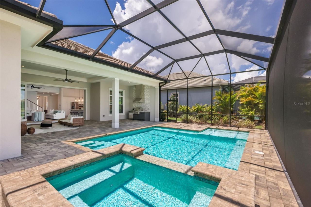 8249 Pavia Way, Lakewood Ranch, FL 34202 Photo