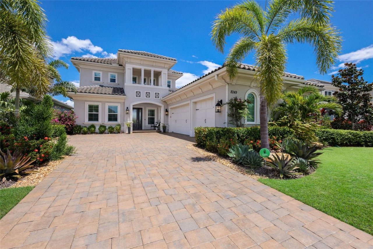 8249 Pavia Way, Lakewood Ranch, FL 34202 Photo