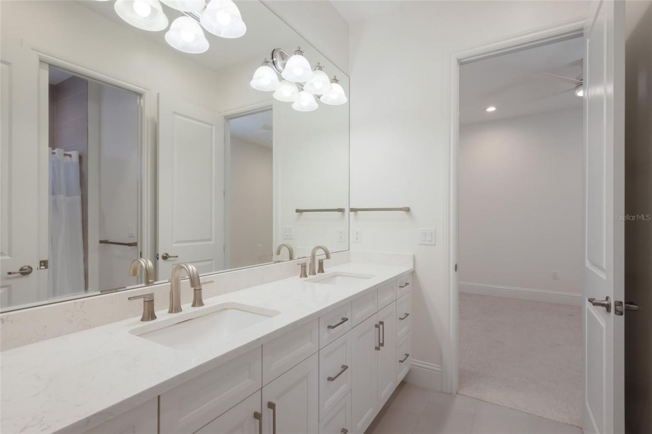 8249 Pavia Way, Lakewood Ranch, FL 34202 Photo