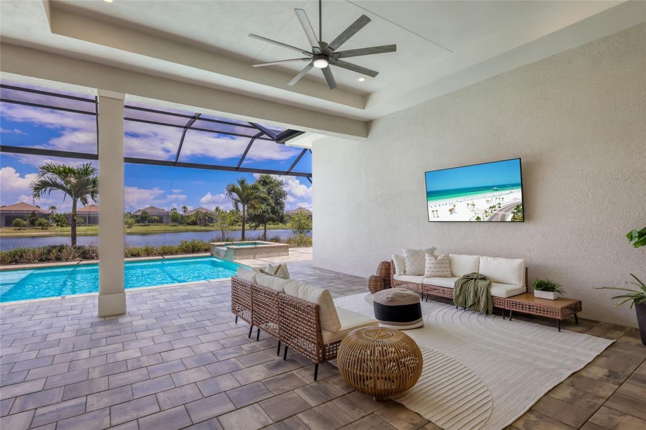 8249 Pavia Way, Lakewood Ranch, FL 34202 Photo
