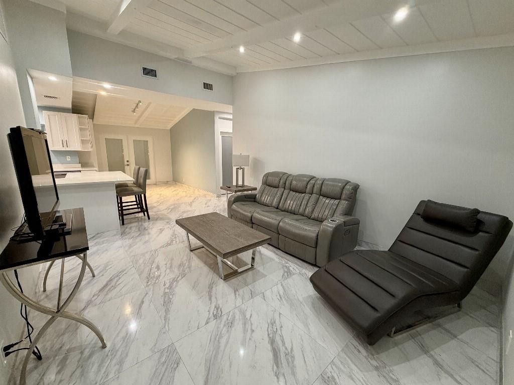 1130 NW 7th Avenue, Fort Lauderdale, FL 33311 Photo