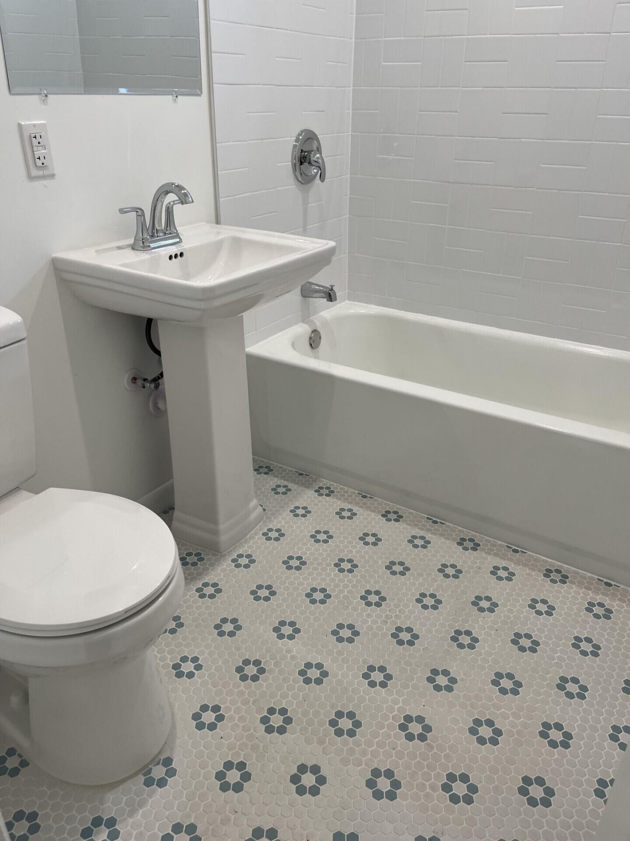 202 Southern Avenue, Fort Pierce, FL 34950 Photo