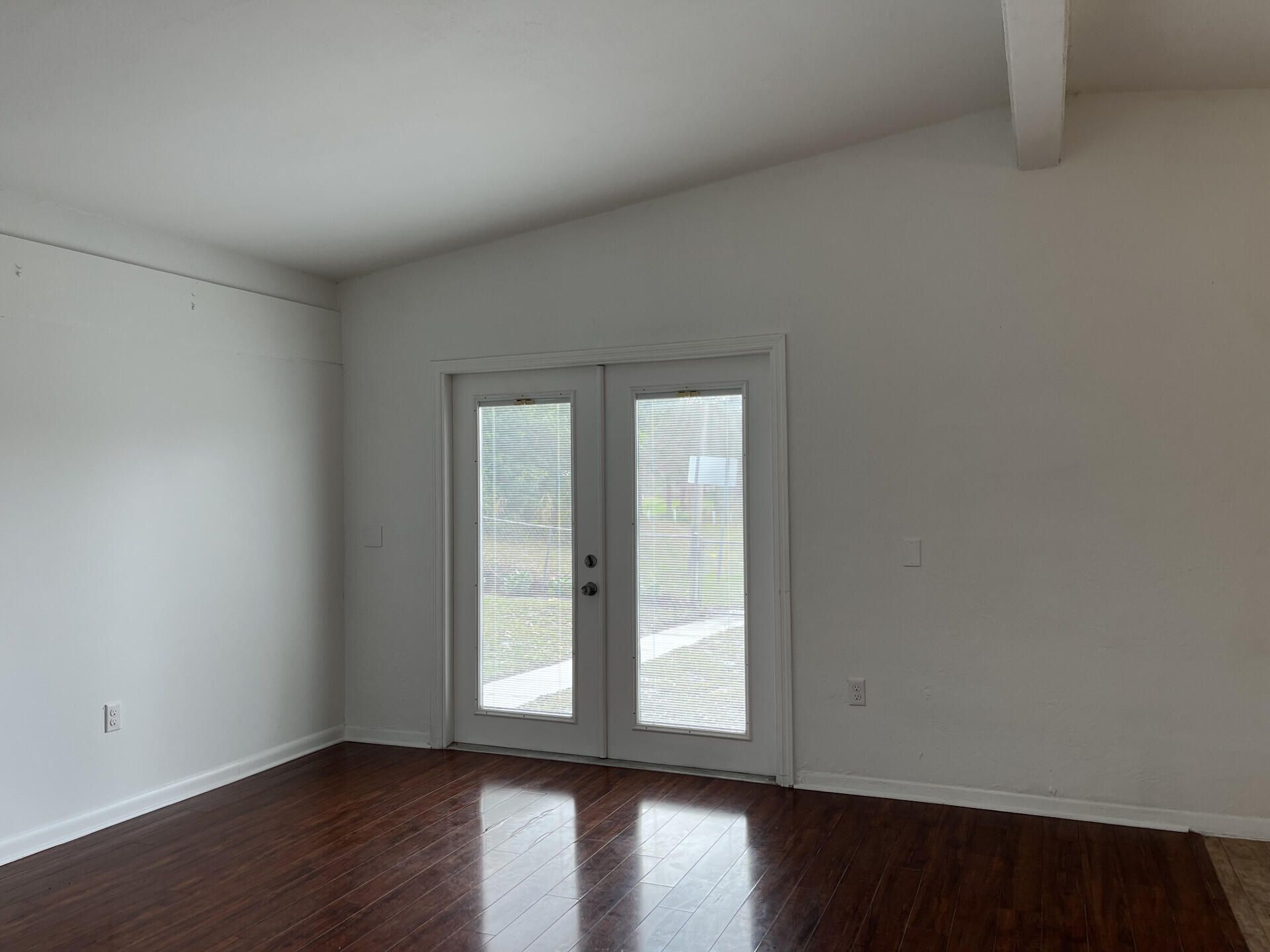 202 Southern Avenue, Fort Pierce, FL 34950 Photo