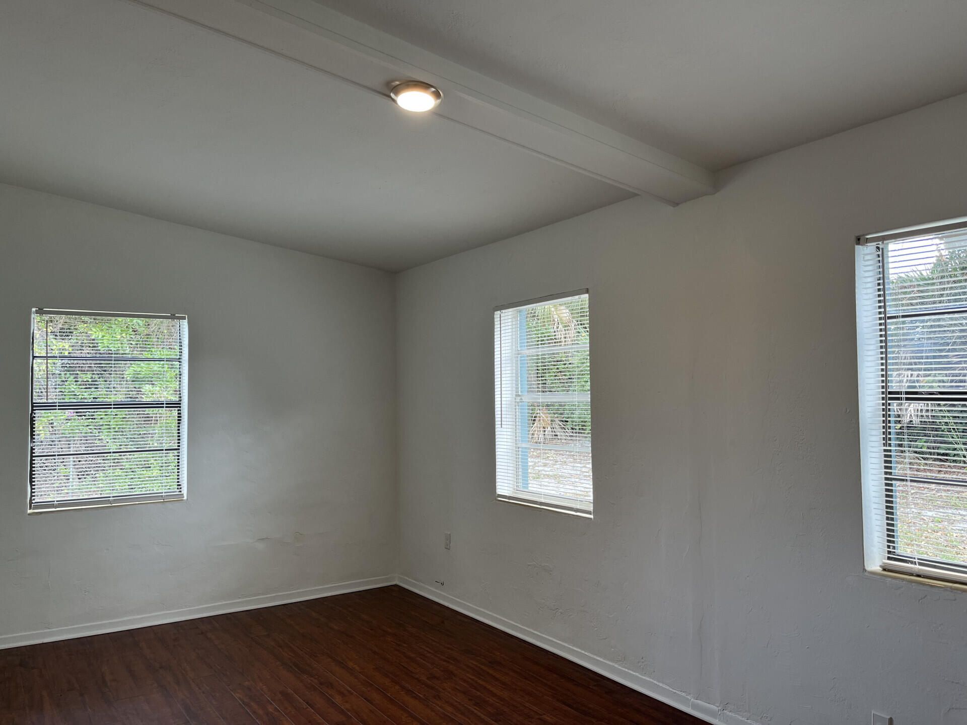 202 Southern Avenue, Fort Pierce, FL 34950 Photo