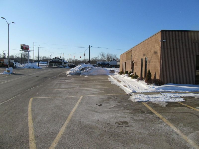 1111 E Main Street, Lancaster, OH 43130 Photo 3