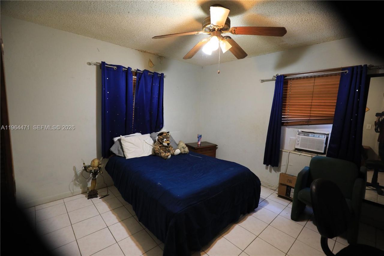 655 NE 82nd St, Miami, FL 33138 Photo