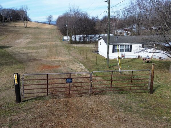 1120 Pullen Road, Whitesburg, TN 37891