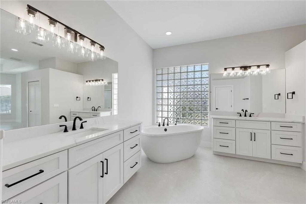 1524 SW 56th Ter, Cape Coral, FL 33914 Photo