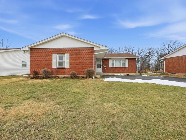 790 Brookdale Drive, West Jefferson, OH 43162