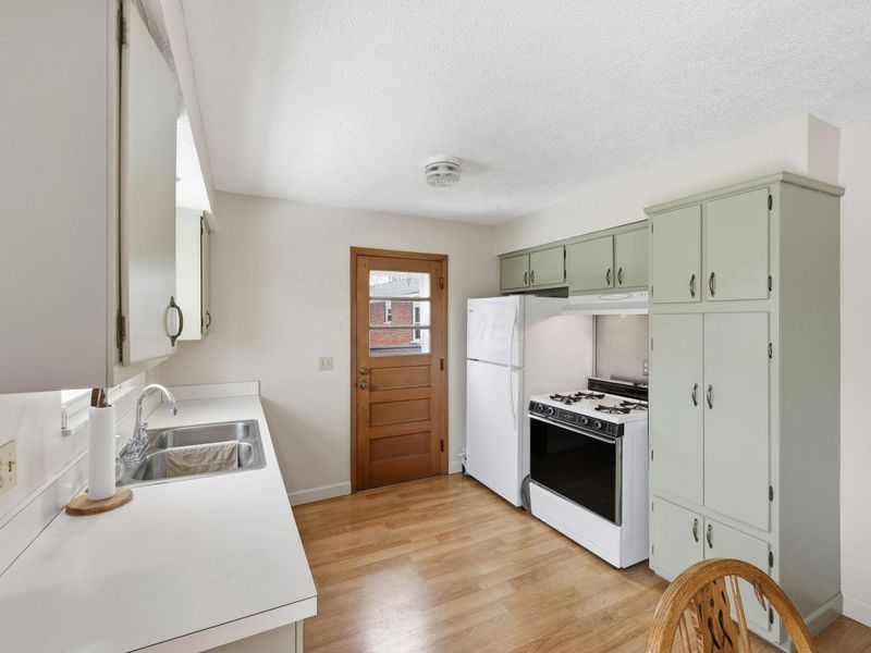 790 Brookdale Drive, West Jefferson, OH 43162 Photo 10