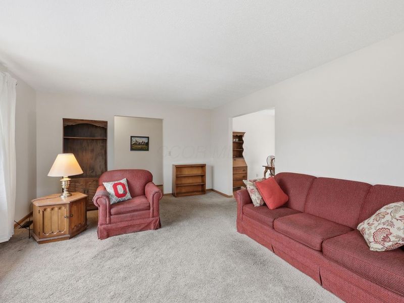 790 Brookdale Drive, West Jefferson, OH 43162 Photo 7