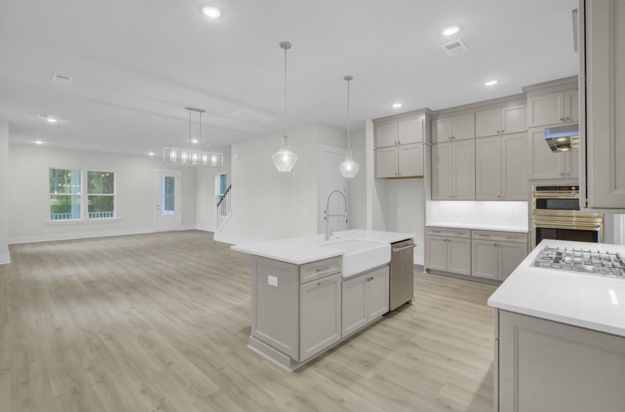 617 Du Bois Drive Photo 15