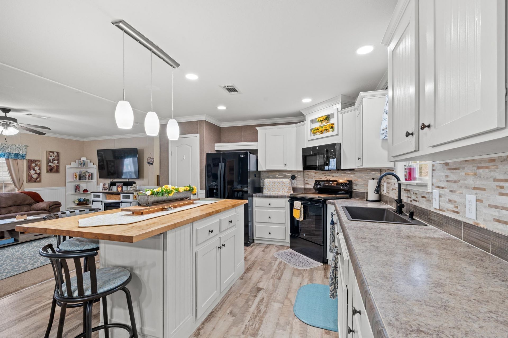 9432 Greenwing Dr. Photo 11
