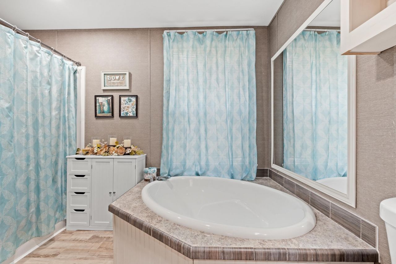 9432 Greenwing Dr. Photo 13