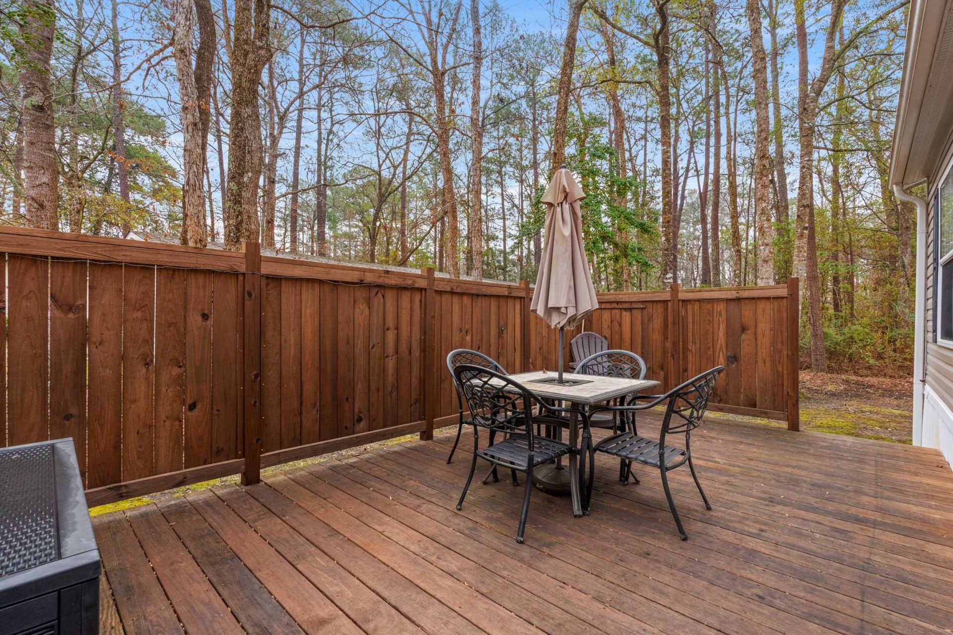 9432 Greenwing Dr. Photo 2