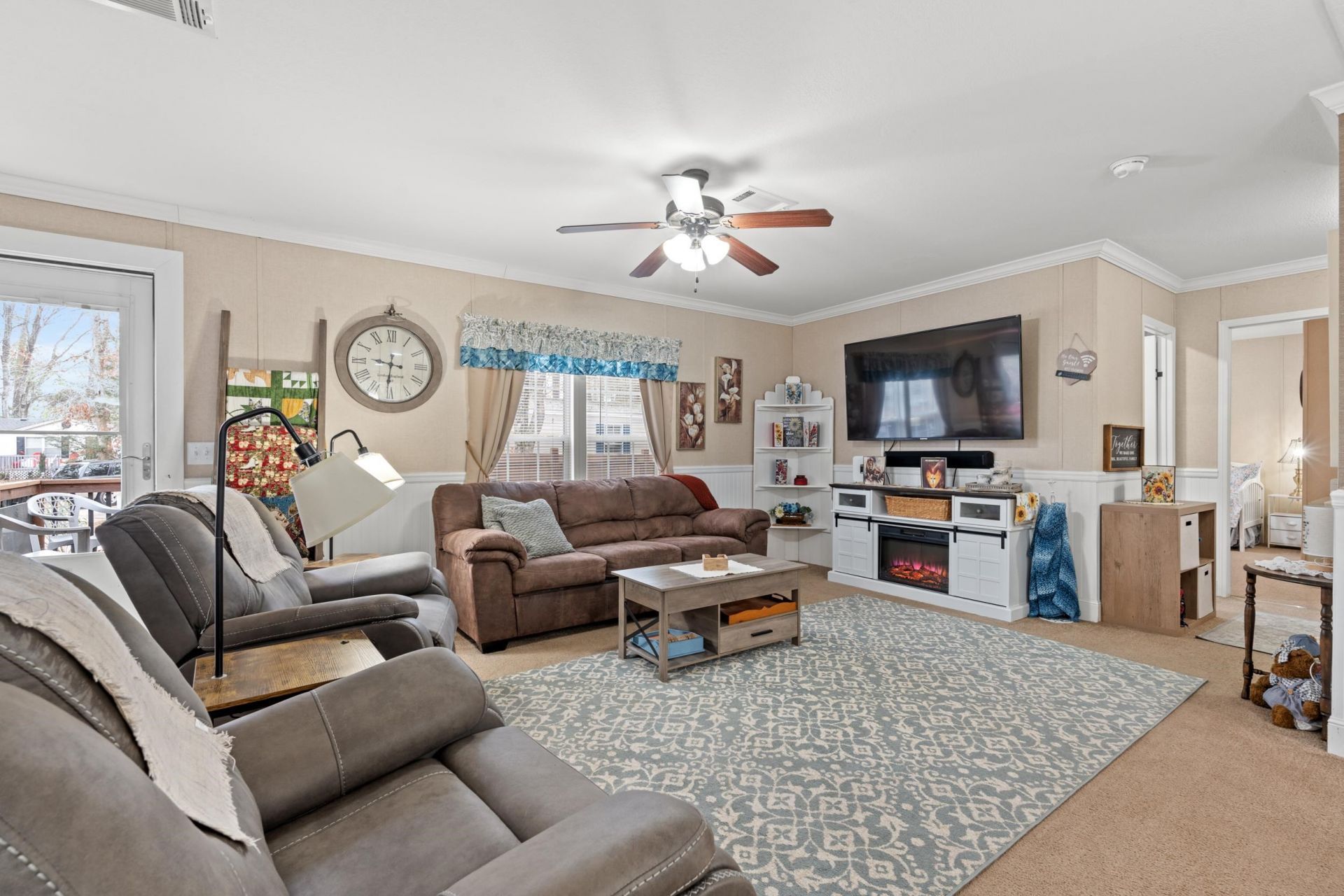 9432 Greenwing Dr. Photo 4