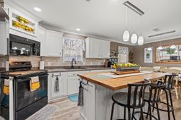 9432 Greenwing Dr. photo 4