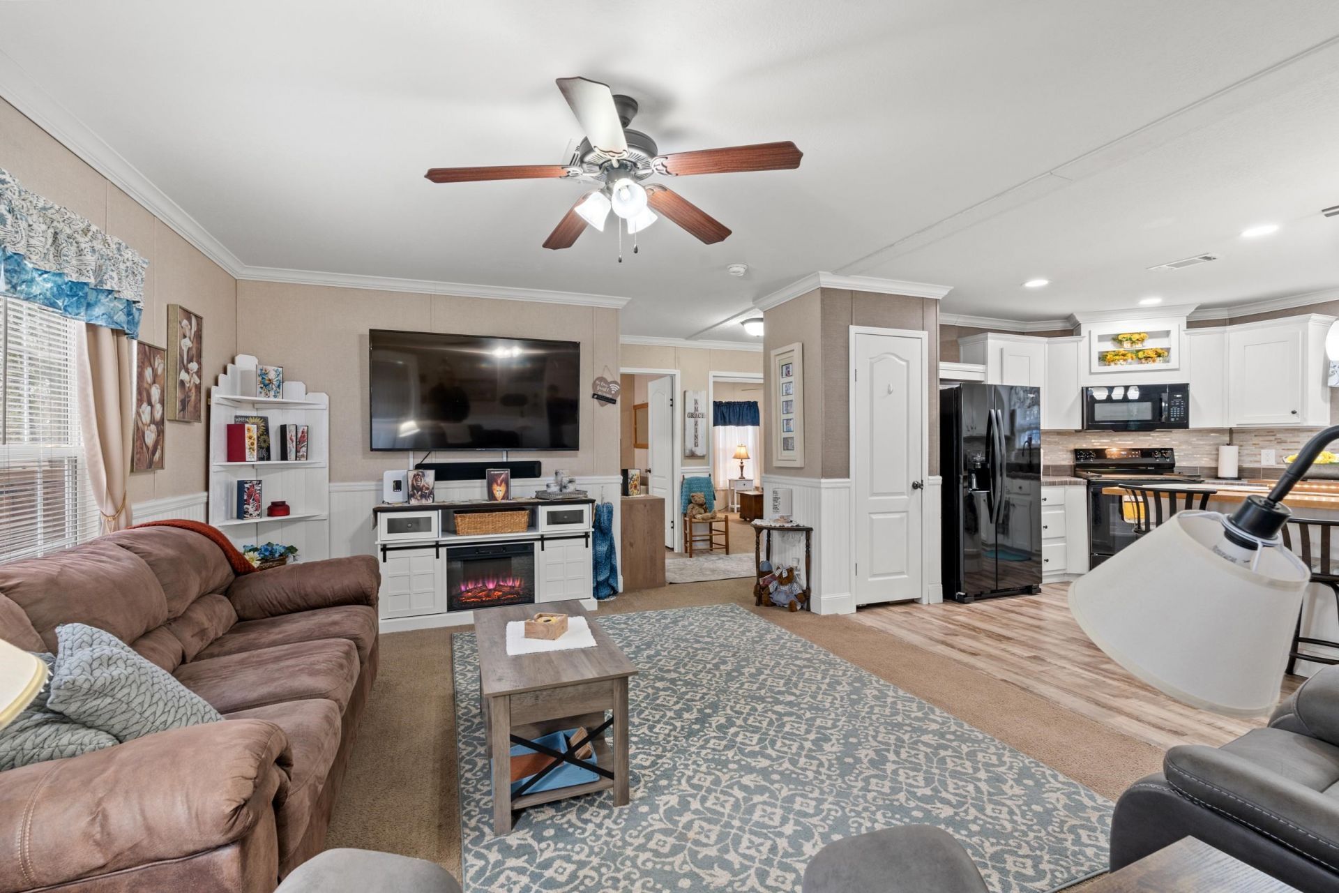 9432 Greenwing Dr. Photo 8