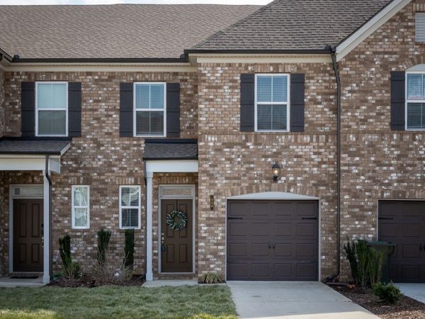 339 Cheval Dr, Gallatin, TN 37066