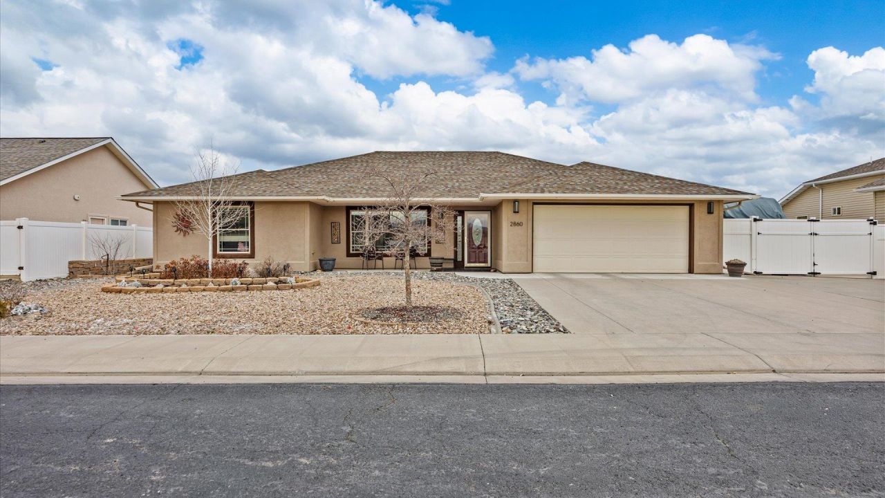 2860 Yarrow Drive, Grand Junction, CO 81501 Main Photo