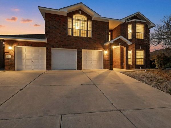 10319 Cedar Springs Place NW, Albuquerque, NM 87114