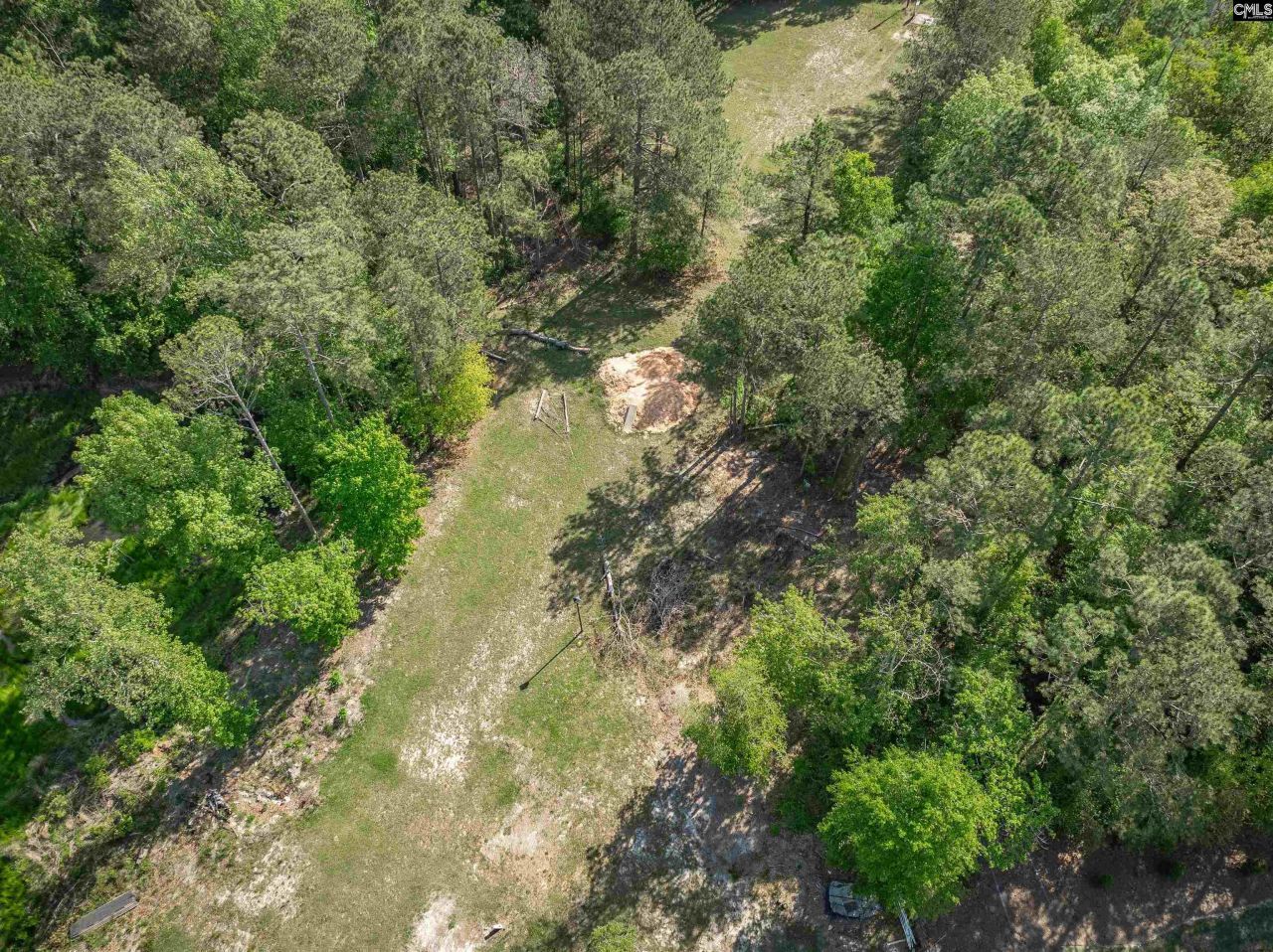 620 R Valhalla Drive  Photo 6