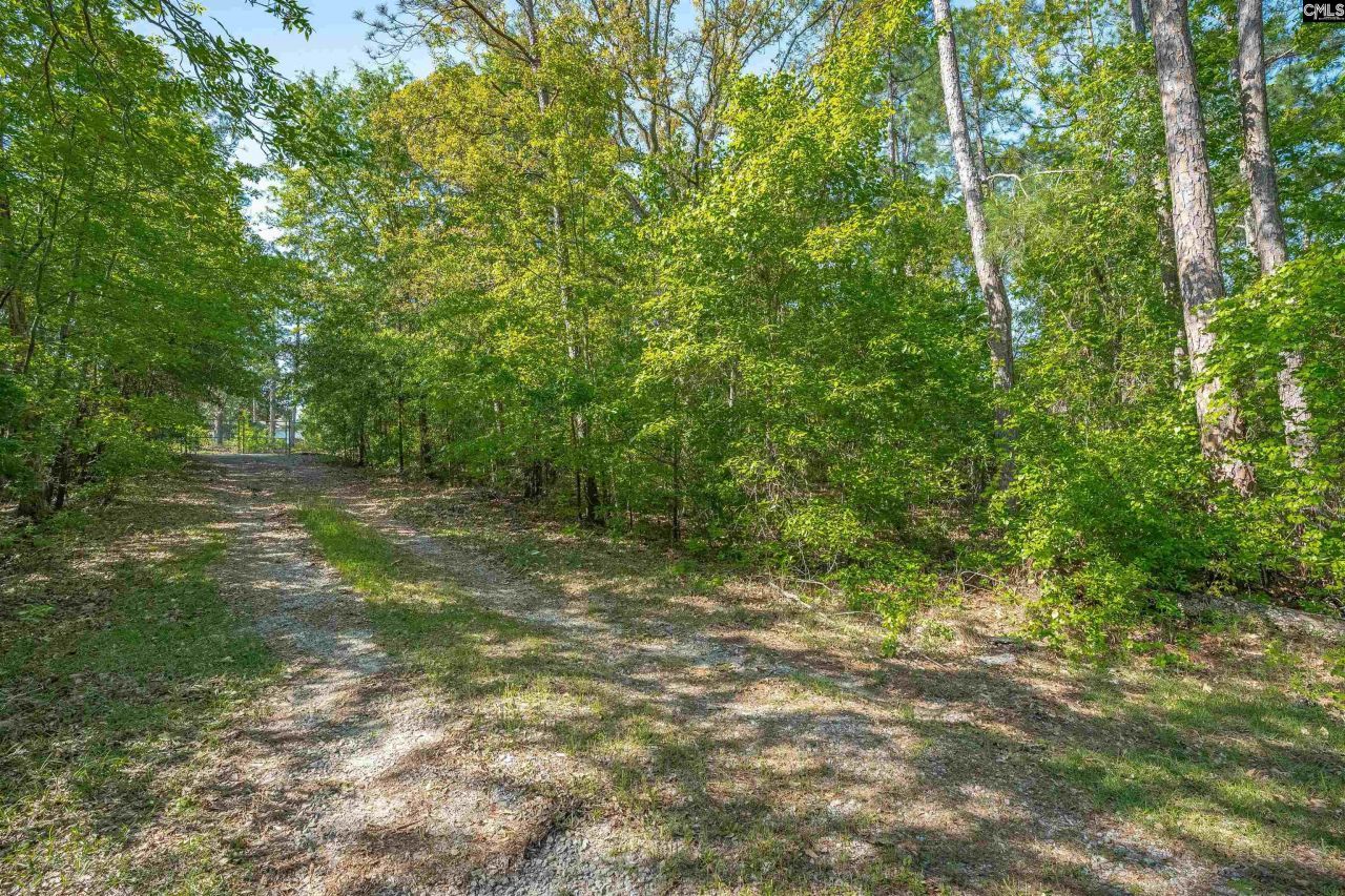 620 R Valhalla Drive  Photo 17