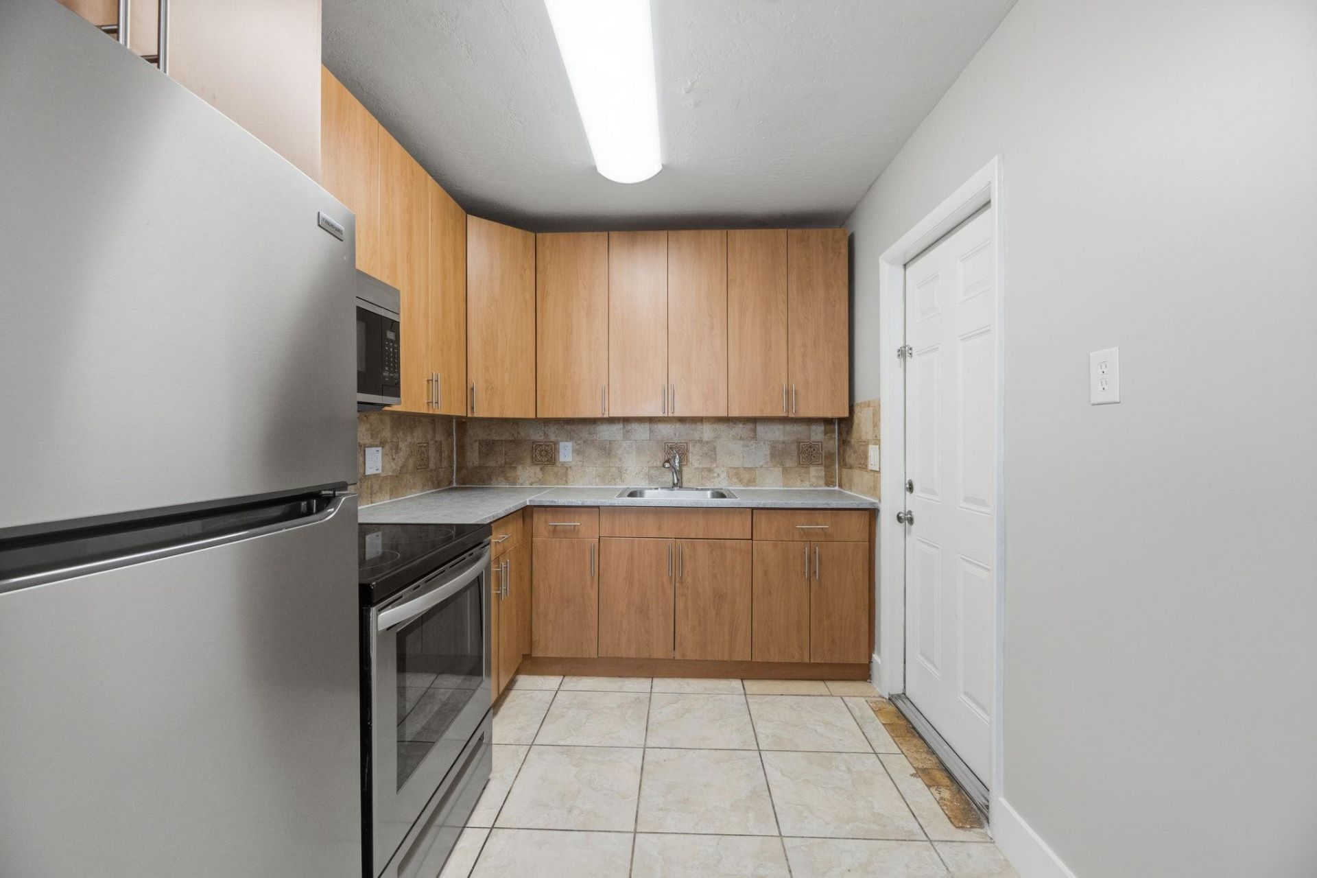 1000 N 71st Avenue, Hollywood, FL 33024 Photo