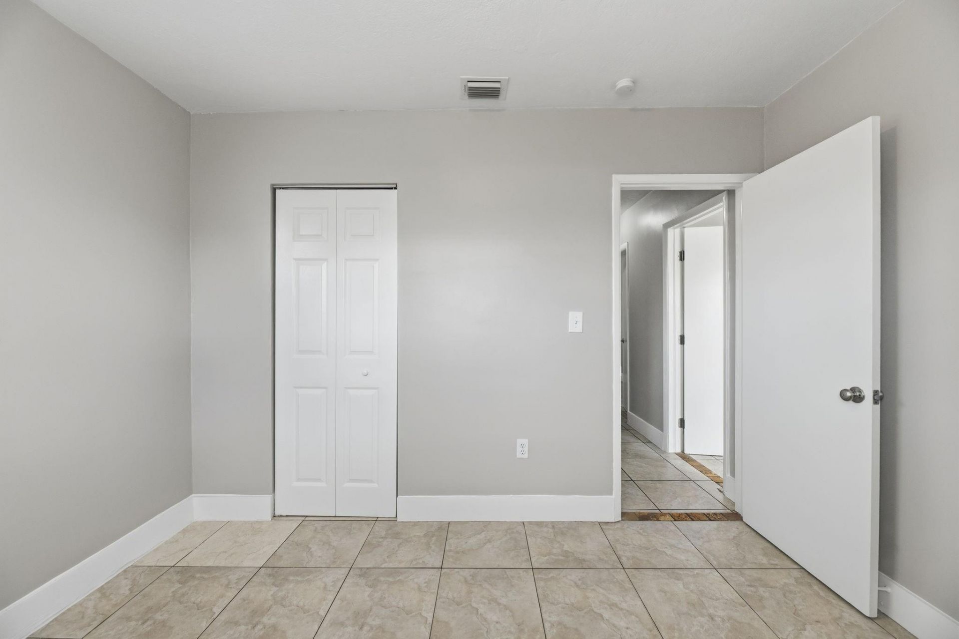 1000 N 71st Avenue, Hollywood, FL 33024 Photo