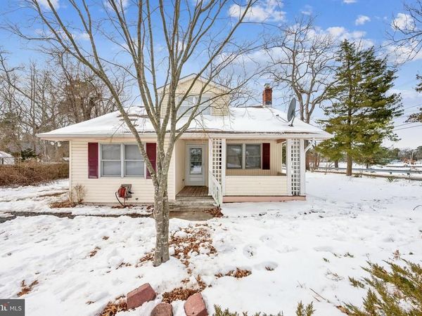 602 S LAKESHORE DRIVE, BROWNS MILLS, NJ 08015