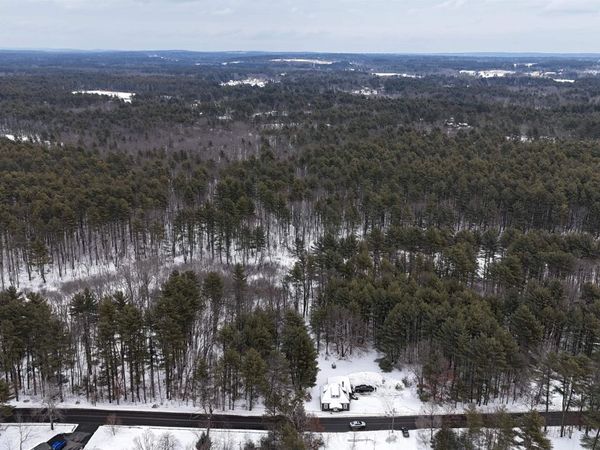 101 Page Road, Litchfield, NH 03052