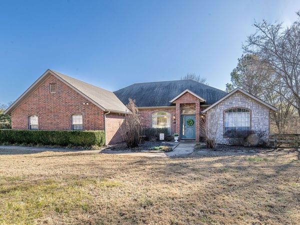 3879 N Gulley Road, Fayetteville, AR 72703