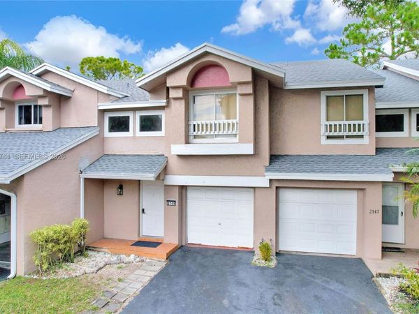 2149 W Discovery Cir W, Deerfield Beach, FL 33442