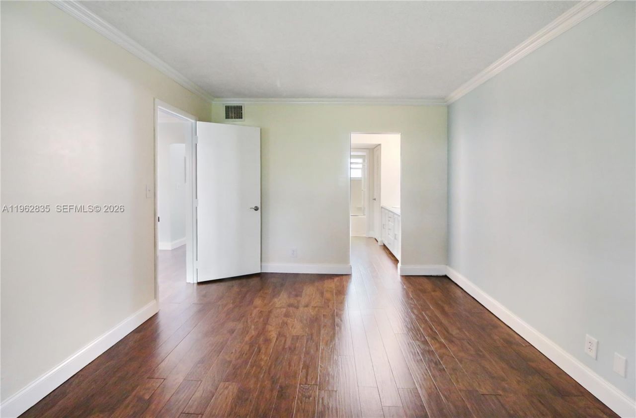 1501 S Ocean Blvd, Unit 129, Lauderdale by the Sea, FL 33062 Photo