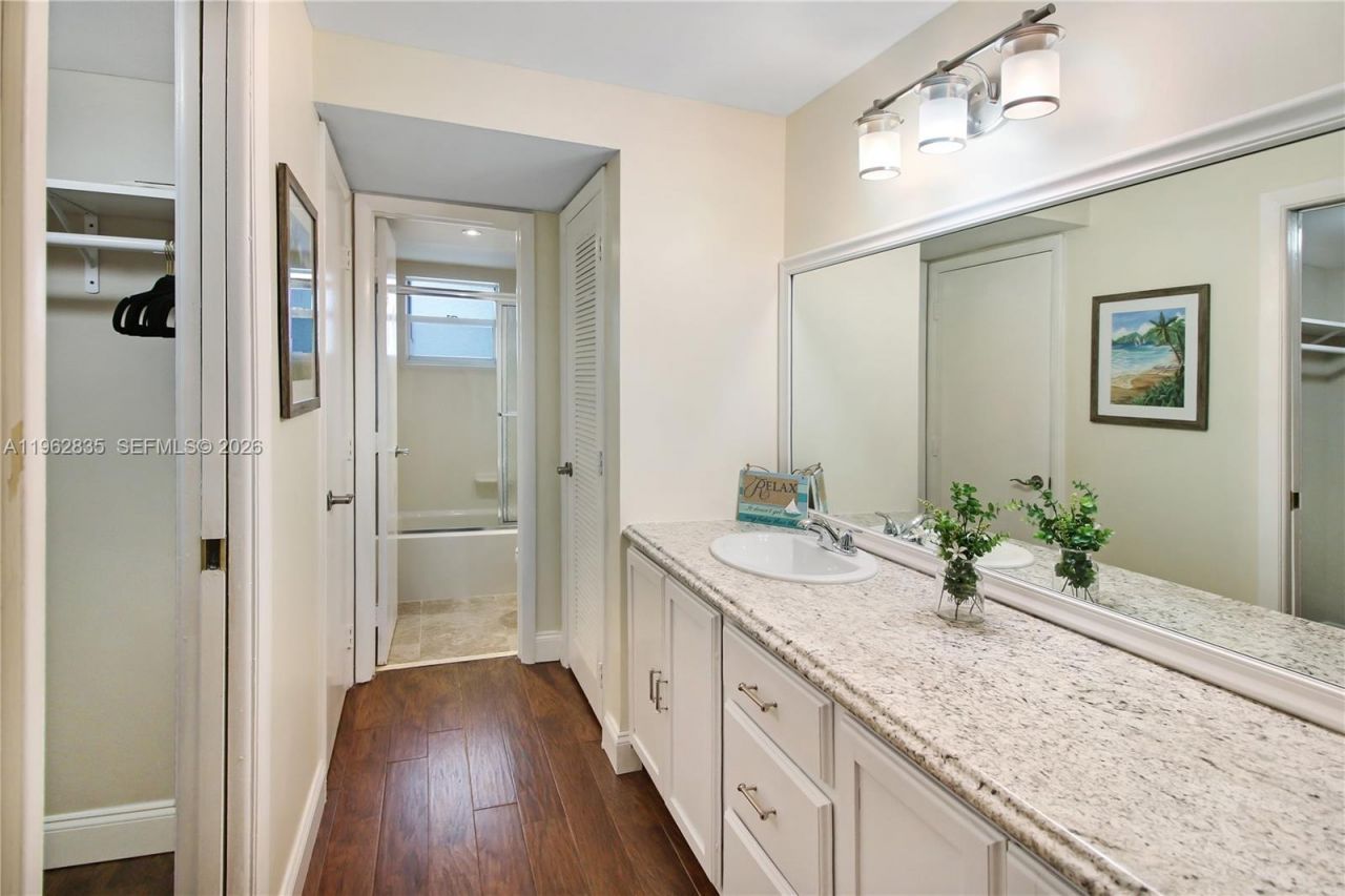 1501 S Ocean Blvd, Unit 129, Lauderdale by the Sea, FL 33062 Photo